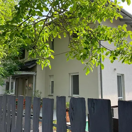 Pentz House * シオーフォク