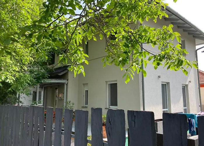 Pentz House * שיופוק